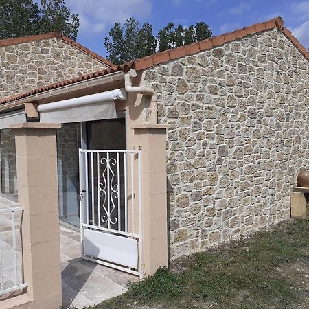 B&B Gite D'Ayran Saint-Quentin-la-Poterie Ngoại thất bức ảnh